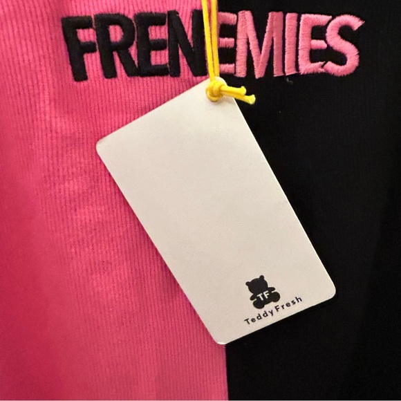 New Women’s Medium Teddy Fresh Frenemies Pink and Black Ribbed Cami Tank Top Tee - Picture 5 of 5